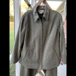 Beautiful wool outfit 16W!!
